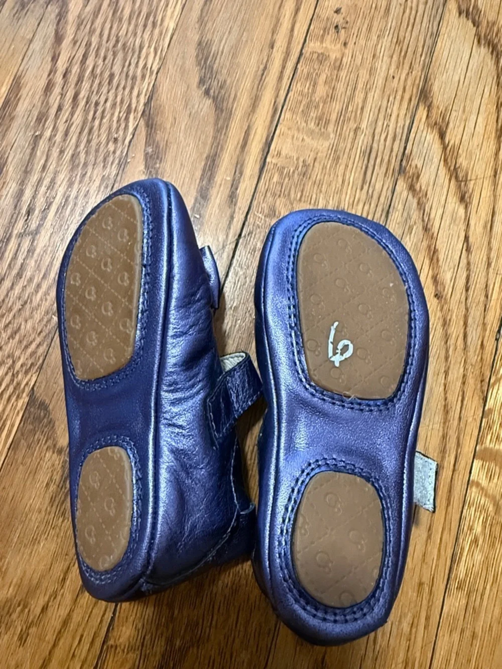 Old soles leather baby toddler Metallic Purple Mary Jane Shoes with Bow size 6
